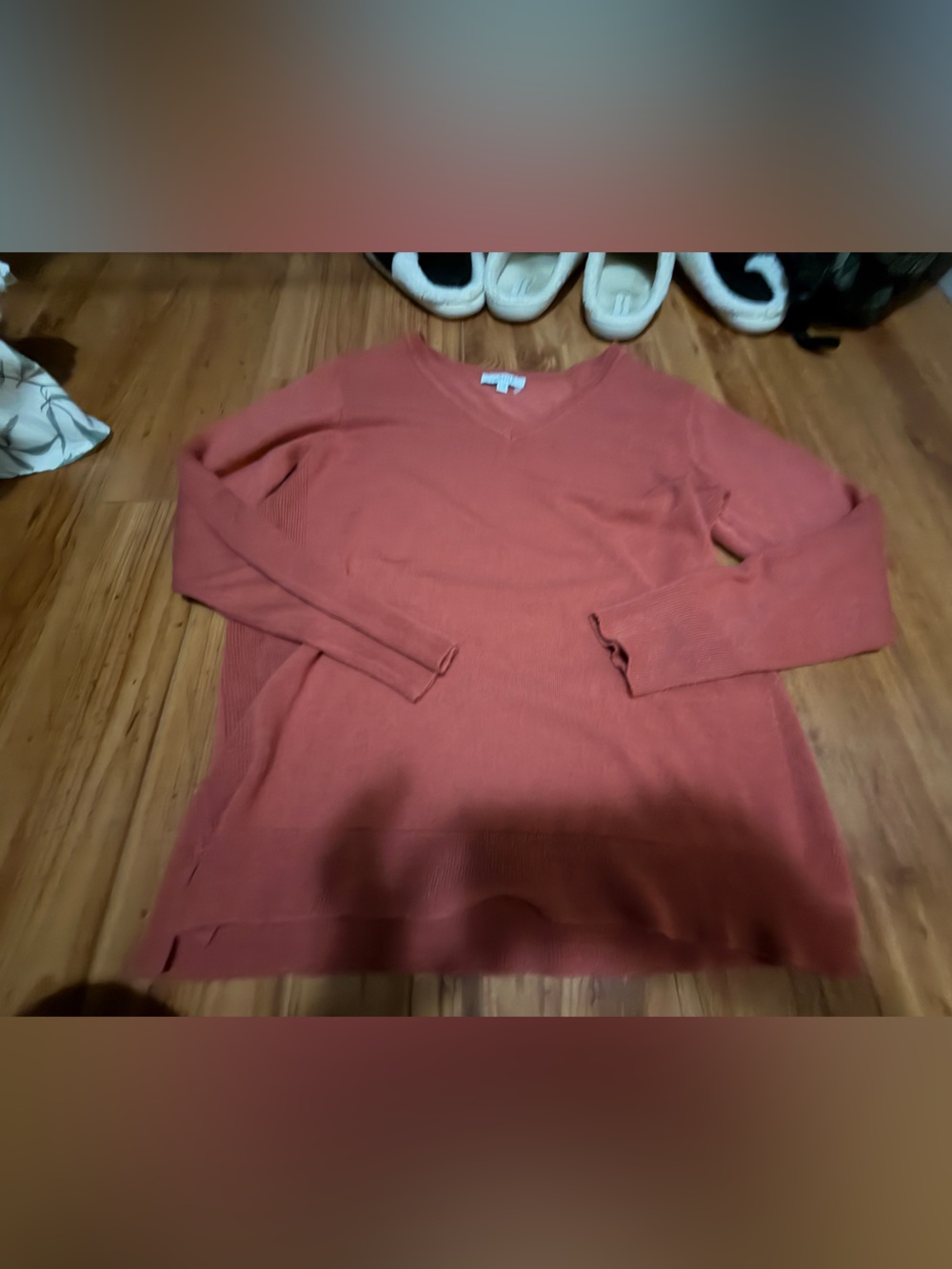 Women’s V-Neck Sweater in Rust - Classic Lightweight Pullover